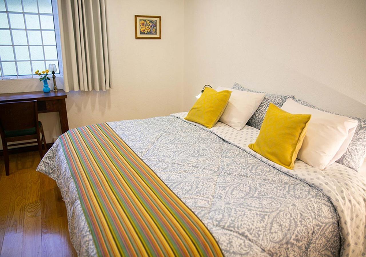 Casa San Pedro Bed & Breakfast Mexico City Exterior photo
